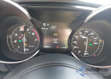 2022 Alfa Romeo Giulia Veloce Ti Rwd z USA, uszkodzony, nr VIN ZARFAMBN9N7656726